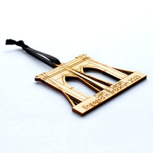 Load image into Gallery viewer, Personalised Brooklyn Bridge Wooden Christmas Tree Decoration
